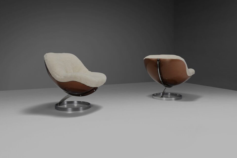 Set of Beautiful ’Sphere’ Lounge Chairs by Boris Tabacoff for MMM