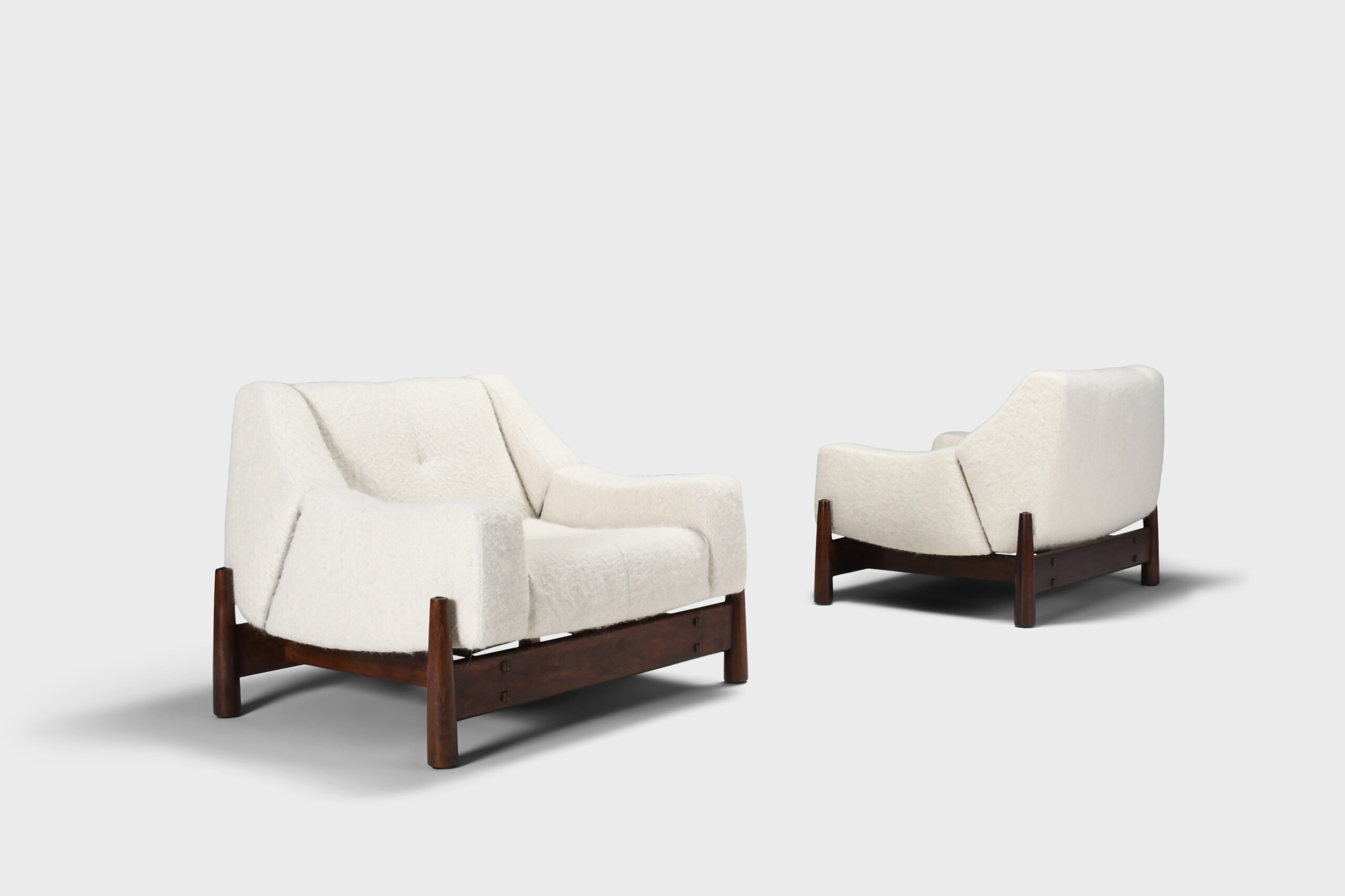 Pair of Brazilian Lounge Chairs by Móveis Cimo, 1950s