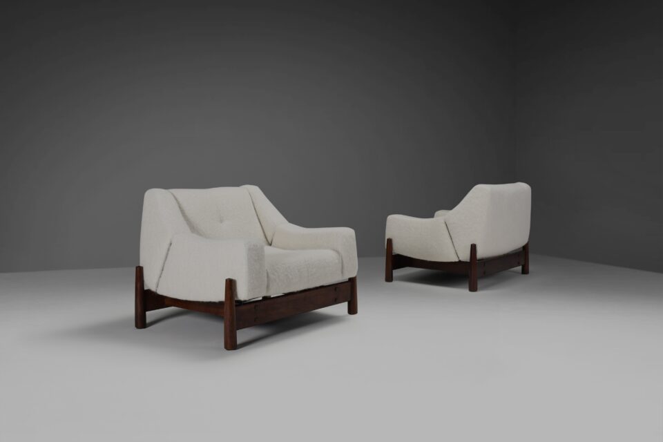 Pair of Rosewood Lounge Chairs by Móveis Cimo
