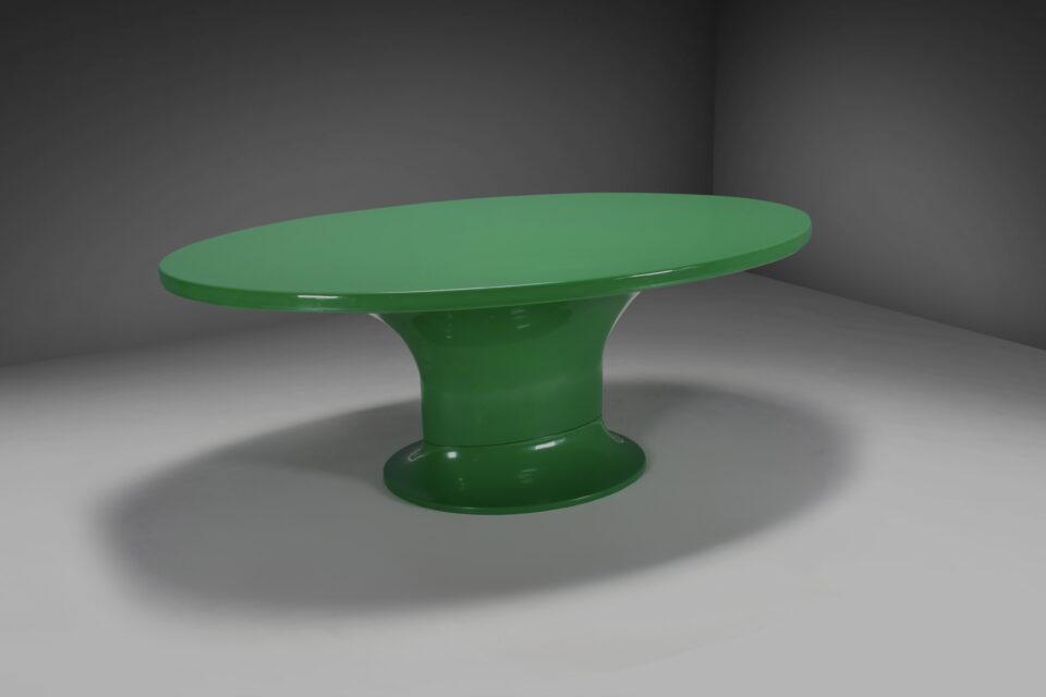 Rare Oval Dining Table in Green Polyester by Ferreiri & Gardella for Kartell